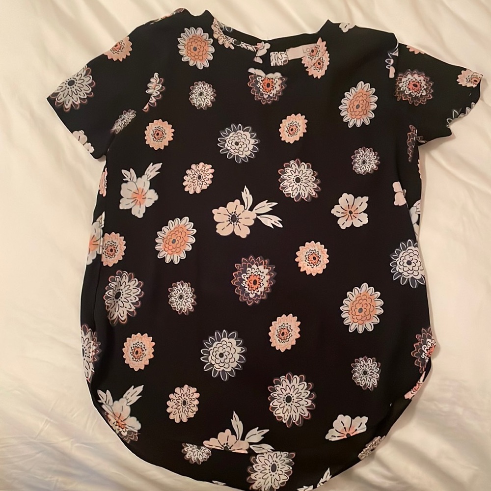 Ann Taylor LOFT floral black and pink blouse